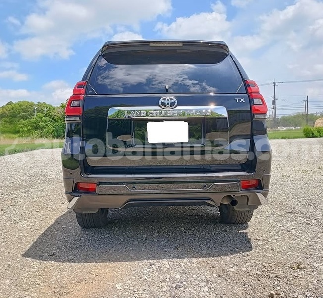 Big with watermark toyota land cruiser prado abaco marsh harbour 2405