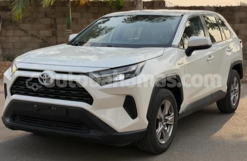 Big with watermark toyota rav4 abaco marsh harbour 2407