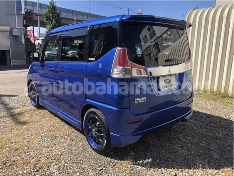 Big with watermark mitsubishi delica d 2 biminis alice town 2417