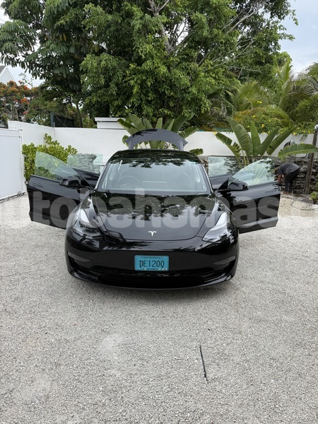 Big with watermark tesla model 3 eleuthera rock sound 2421