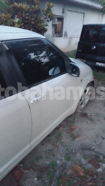 Big with watermark suzuki swift eleuthera freetown 2423