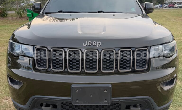 Buy Used Jeep Grand Cherokee White Car in Freetown in Eleuthera Buy Used Jeep Grand Cherokee White Car in Freetown in Eleuthera