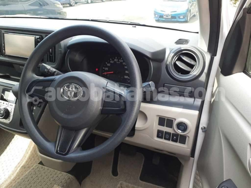 Big with watermark toyota passo biminis alice town 2431