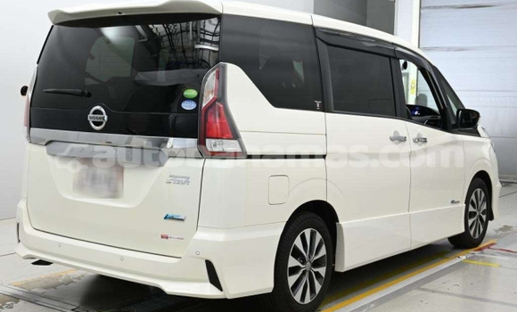 Buy Used Nissan Serena White Car in Andros Town in Andros Buy Used Nissan Serena White Car in Andros Town in Andros
