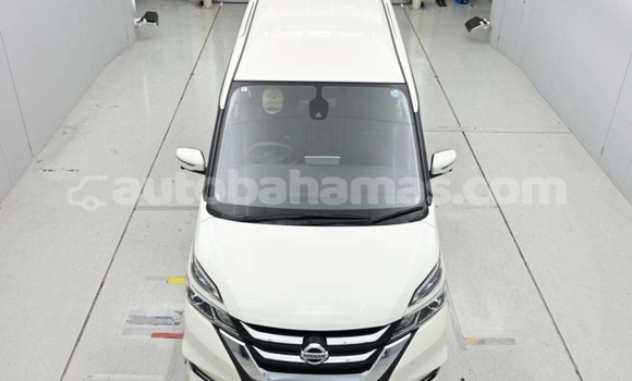 Buy Used Nissan Serena White Car in Andros Town in Andros Buy Used Nissan Serena White Car in Andros Town in Andros