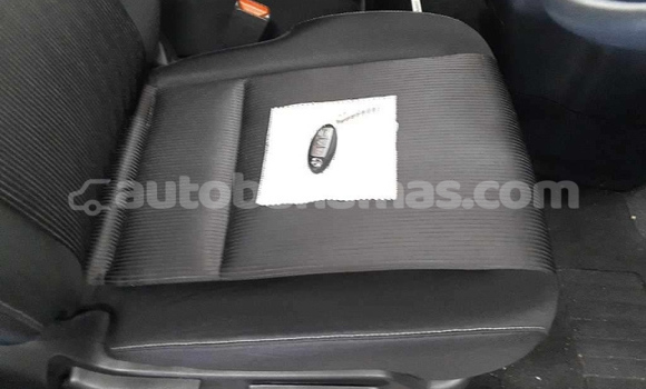 Buy Used Nissan Serena White Car in Andros Town in Andros Buy Used Nissan Serena White Car in Andros Town in Andros