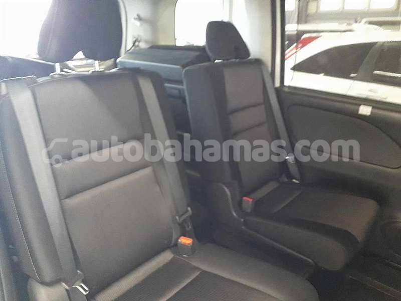 Big with watermark nissan serena andros andros town 2435