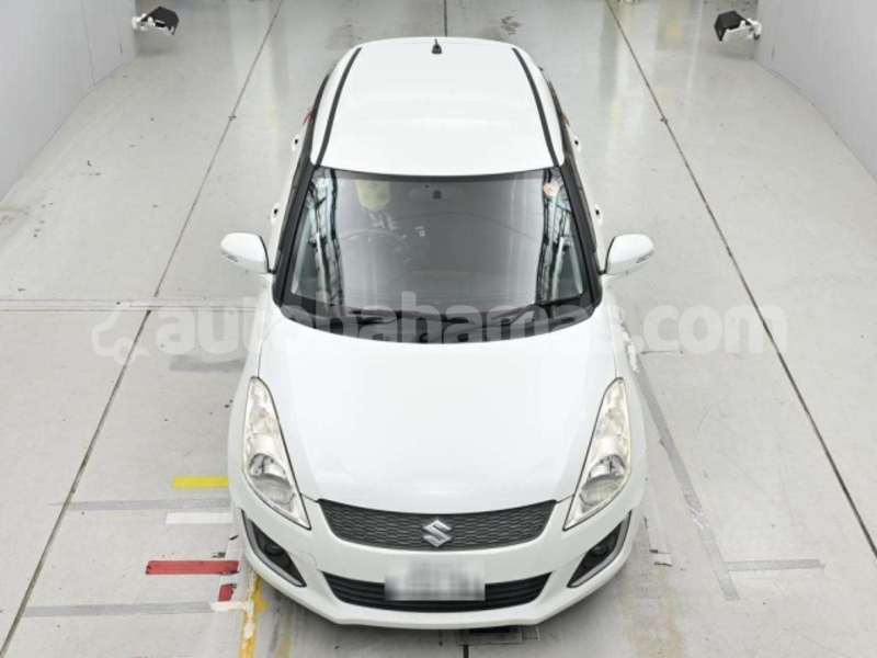 Big with watermark suzuki swift eleuthera freetown 2446