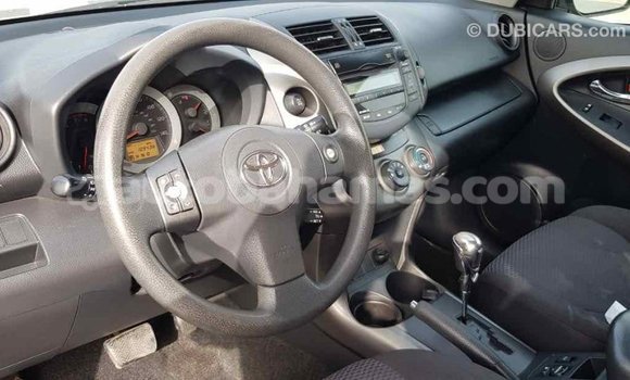 Buy Import Toyota HiAce Other Truck in Import - Dubai in Abaco Buy Import Toyota HiAce Other Truck in Import - Dubai in Abaco
