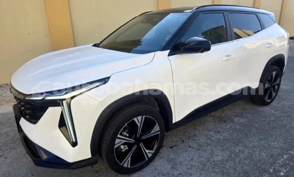 Buy Used Geely MK White Car in Freetown in Eleuthera