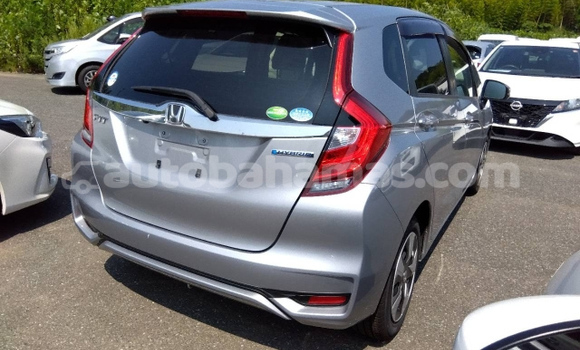 Buy Used Honda FIT Silver Car in Freetown in Eleuthera Buy Used Honda FIT Silver Car in Freetown in Eleuthera