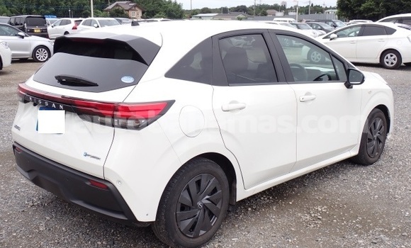 Buy Used Nissan Note White Car in Pirates Well in Mayaguana Buy Used Nissan Note White Car in Pirates Well in Mayaguana