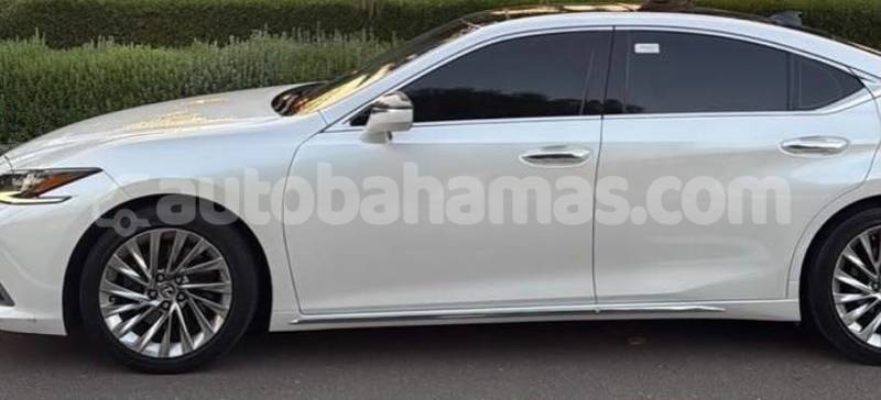 Big with watermark lexus es abaco marsh harbour 2496