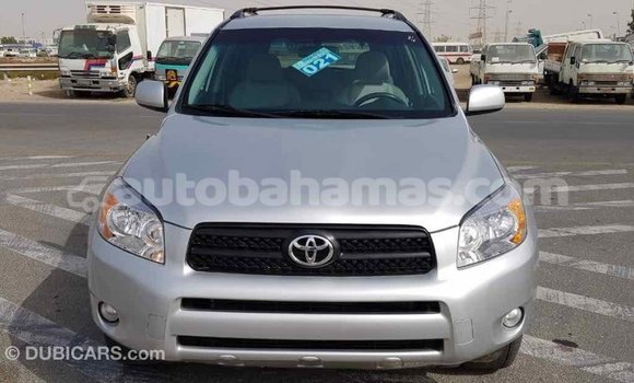 Buy Import Toyota HiAce Other Truck in Import - Dubai in Abaco Buy Import Toyota HiAce Other Truck in Import - Dubai in Abaco