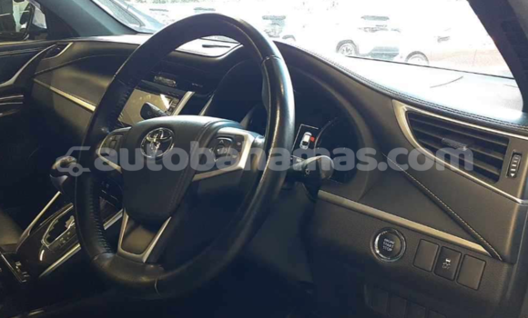 Buy Used Toyota Harrier Black Car in Import - Dubai in Abaco Buy Used Toyota Harrier Black Car in Import - Dubai in Abaco