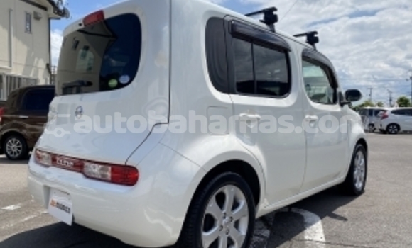Buy Used Nissan Cube White Car in Andros Town in Andros Buy Used Nissan Cube White Car in Andros Town in Andros
