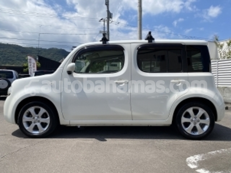 Big with watermark nissan cube andros andros town 2510