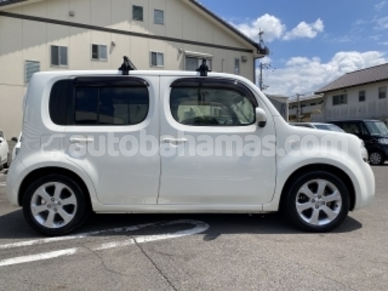 Big with watermark nissan cube andros andros town 2510