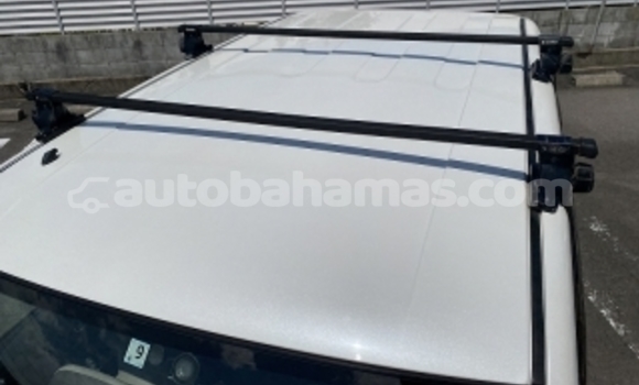 Buy Used Nissan Cube White Car in Andros Town in Andros Buy Used Nissan Cube White Car in Andros Town in Andros
