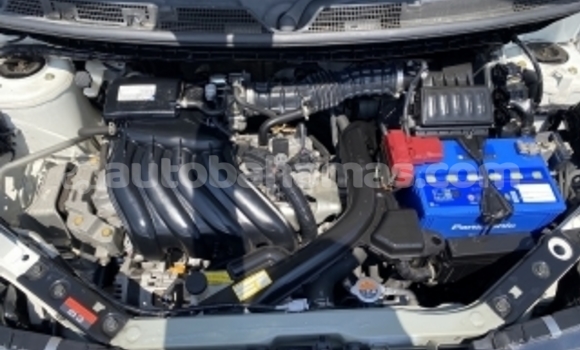 Buy Used Nissan Cube White Car in Andros Town in Andros Buy Used Nissan Cube White Car in Andros Town in Andros