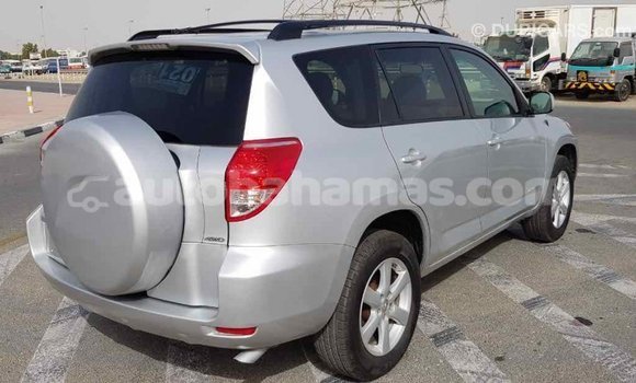 Buy Import Toyota HiAce Other Truck in Import - Dubai in Abaco Buy Import Toyota HiAce Other Truck in Import - Dubai in Abaco