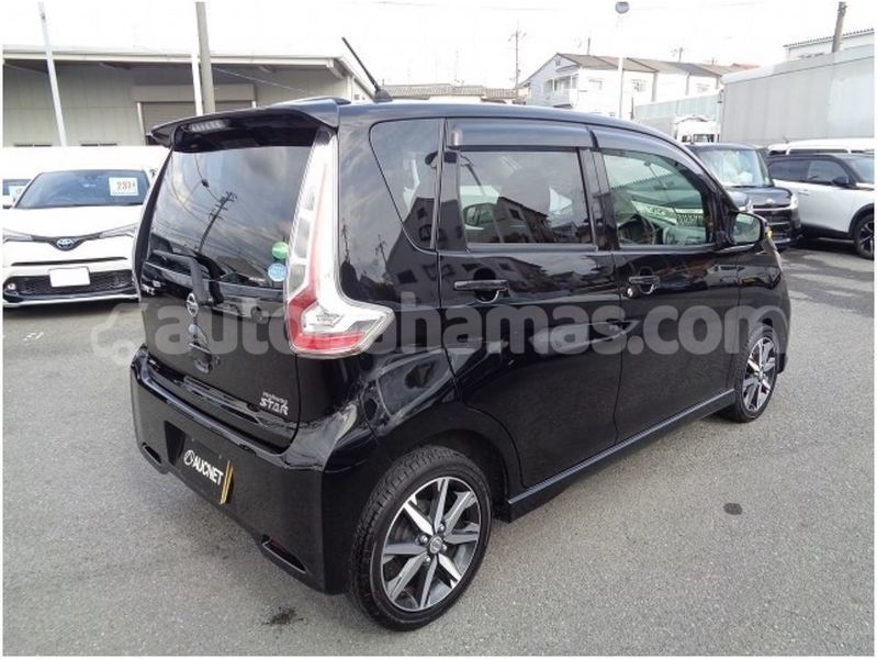 Big with watermark nissan dayz eleuthera freetown 2511