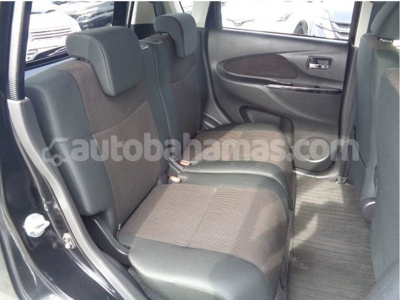 Big with watermark nissan dayz eleuthera freetown 2511