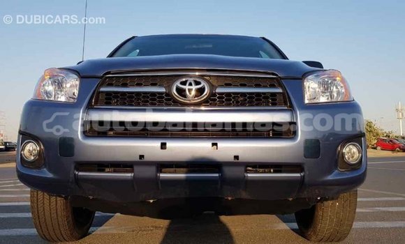 Buy Import Toyota HiAce Blue Truck in Import - Dubai in Abaco Buy Import Toyota HiAce Blue Truck in Import - Dubai in Abaco