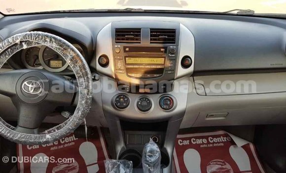 Buy Import Toyota HiAce Blue Truck in Import - Dubai in Abaco Buy Import Toyota HiAce Blue Truck in Import - Dubai in Abaco