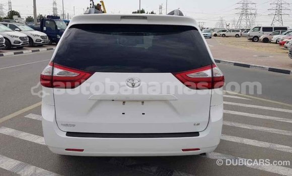 Buy Import Toyota Sienna White Car in Import - Dubai in Abaco Buy Import Toyota Sienna White Car in Import - Dubai in Abaco