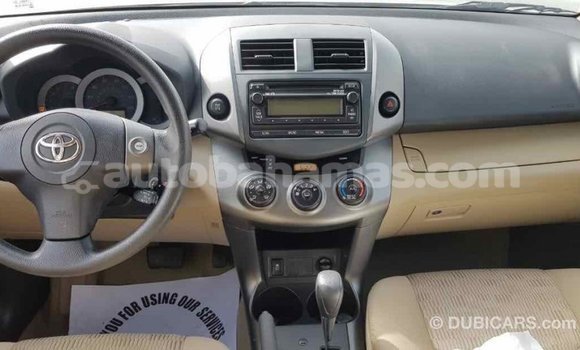 Buy Import Toyota HiAce Other Truck in Import - Dubai in Abaco Buy Import Toyota HiAce Other Truck in Import - Dubai in Abaco