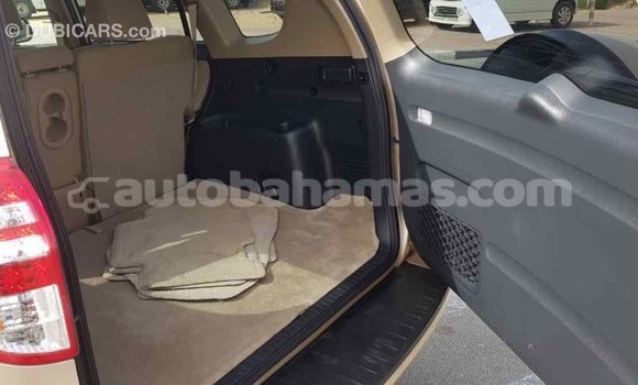 Buy Import Toyota HiAce Other Truck in Import - Dubai in Abaco Buy Import Toyota HiAce Other Truck in Import - Dubai in Abaco