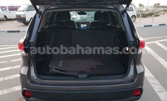 Buy Import Toyota Highlander Other Car in Import - Dubai in Abaco Buy Import Toyota Highlander Other Car in Import - Dubai in Abaco