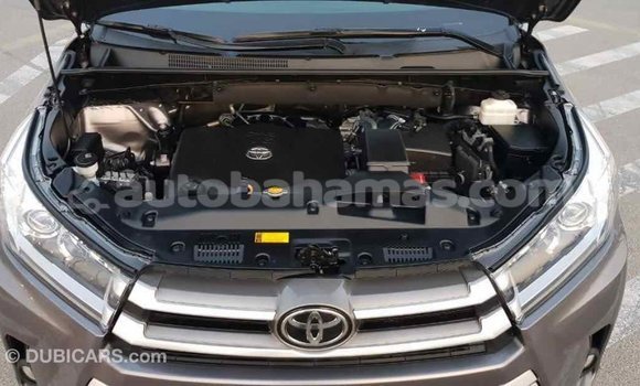 Buy Import Toyota Highlander Other Car in Import - Dubai in Abaco Buy Import Toyota Highlander Other Car in Import - Dubai in Abaco