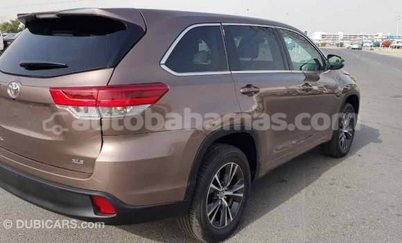 Buy Import Toyota Highlander Brown Car in Import - Dubai in Abaco Buy Import Toyota Highlander Brown Car in Import - Dubai in Abaco