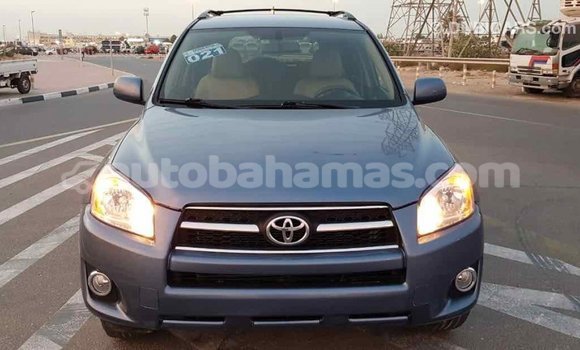 Buy Import Toyota HiAce Blue Truck in Import - Dubai in Abaco Buy Import Toyota HiAce Blue Truck in Import - Dubai in Abaco