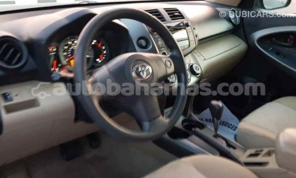 Buy Import Toyota HiAce Blue Truck in Import - Dubai in Abaco Buy Import Toyota HiAce Blue Truck in Import - Dubai in Abaco