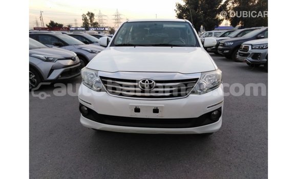 Buy Import Toyota Fortuner White Car in Import - Dubai in Abaco Buy Import Toyota Fortuner White Car in Import - Dubai in Abaco
