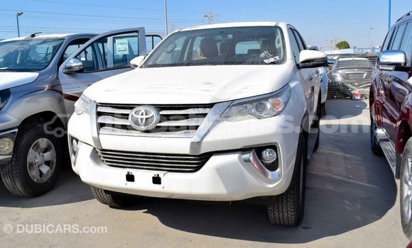 Buy Import Toyota Fortuner White Car in Import - Dubai in Abaco Buy Import Toyota Fortuner White Car in Import - Dubai in Abaco