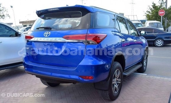 Buy Import Toyota Fortuner Blue Car in Import - Dubai in Abaco Buy Import Toyota Fortuner Blue Car in Import - Dubai in Abaco