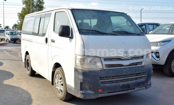 Buy Import Toyota Hiace White Car in Import - Dubai in Abaco Buy Import Toyota Hiace White Car in Import - Dubai in Abaco