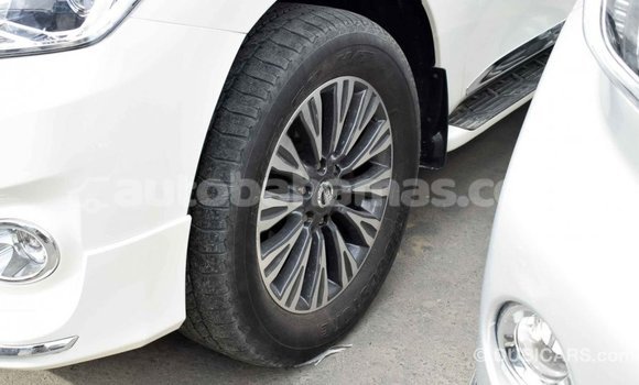 Buy Import Nissan Patrol White Car in Import - Dubai in Abaco