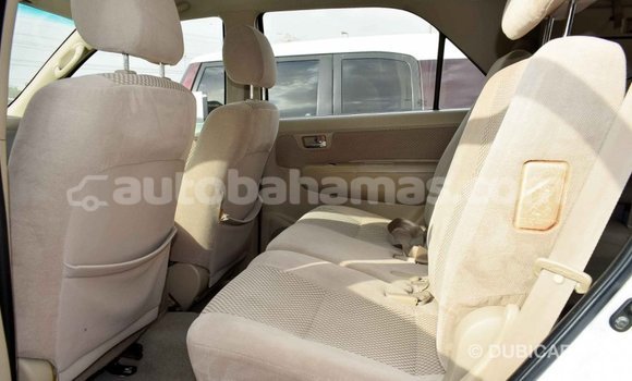 Buy Import Toyota Fortuner White Car in Import - Dubai in Abaco Buy Import Toyota Fortuner White Car in Import - Dubai in Abaco