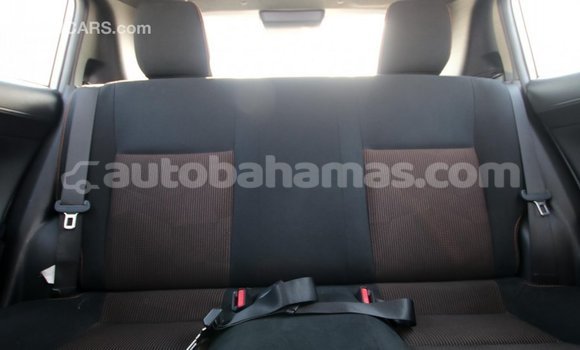 Buy Import Toyota Yaris White Car in Import - Dubai in Abaco Buy Import Toyota Yaris White Car in Import - Dubai in Abaco