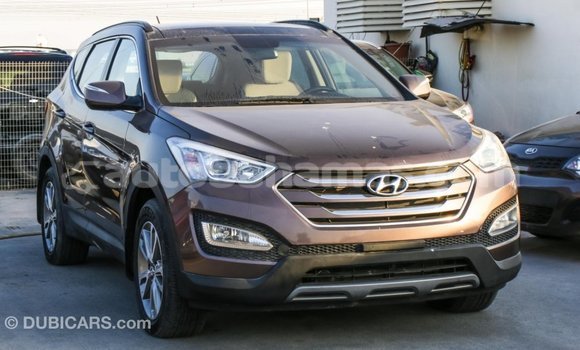 Buy Import Hyundai Santa Fe Brown Car in Import - Dubai in Abaco Buy Import Hyundai Santa Fe Brown Car in Import - Dubai in Abaco