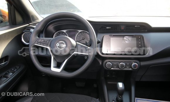 Buy Import Nissan Evalia Other Truck in Import - Dubai in Abaco Buy Import Nissan Evalia Other Truck in Import - Dubai in Abaco