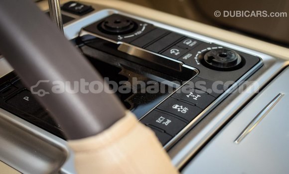 Buy Import Toyota Land Cruiser White Car in Import - Dubai in Abaco Buy Import Toyota Land Cruiser White Car in Import - Dubai in Abaco
