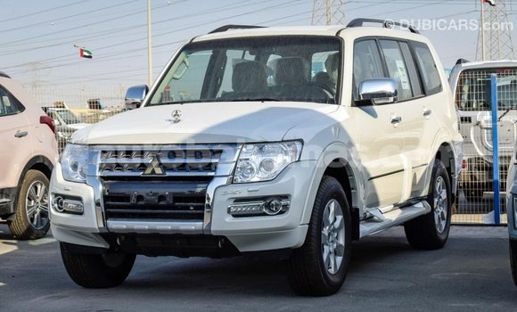 Buy Import Mitsubishi Pajero White Car in Import - Dubai in Abaco Buy Import Mitsubishi Pajero White Car in Import - Dubai in Abaco