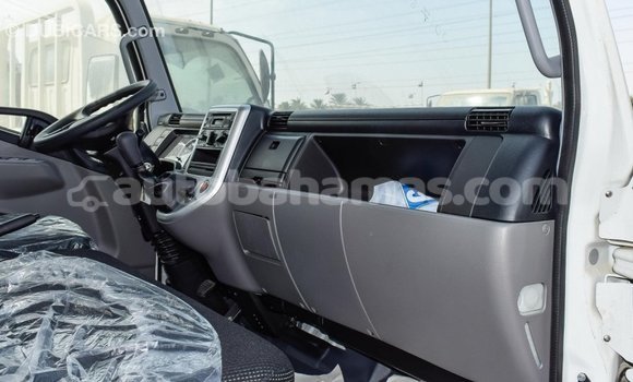 Buy Import Mitsubishi L400 White Truck in Import - Dubai in Abaco Buy Import Mitsubishi L400 White Truck in Import - Dubai in Abaco