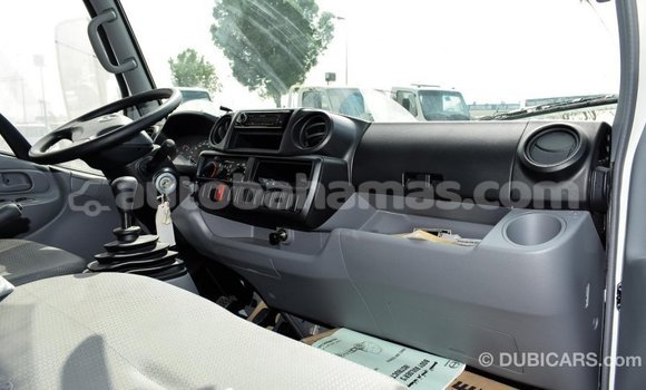 Buy Import Hino 300 Series White Truck in Import - Dubai in Abaco Buy Import Hino 300 Series White Truck in Import - Dubai in Abaco